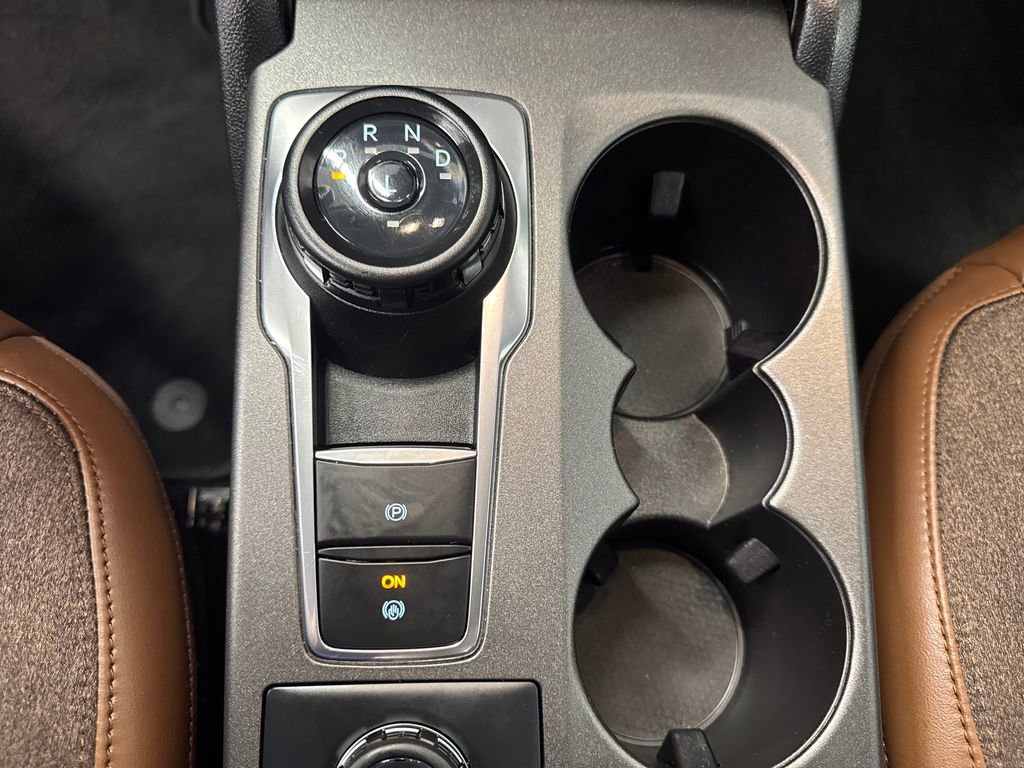 Certified 2025 Ford Bronco Sport Outer Banks w/ Outer Banks Tech Package+ AWD/4WD image 26