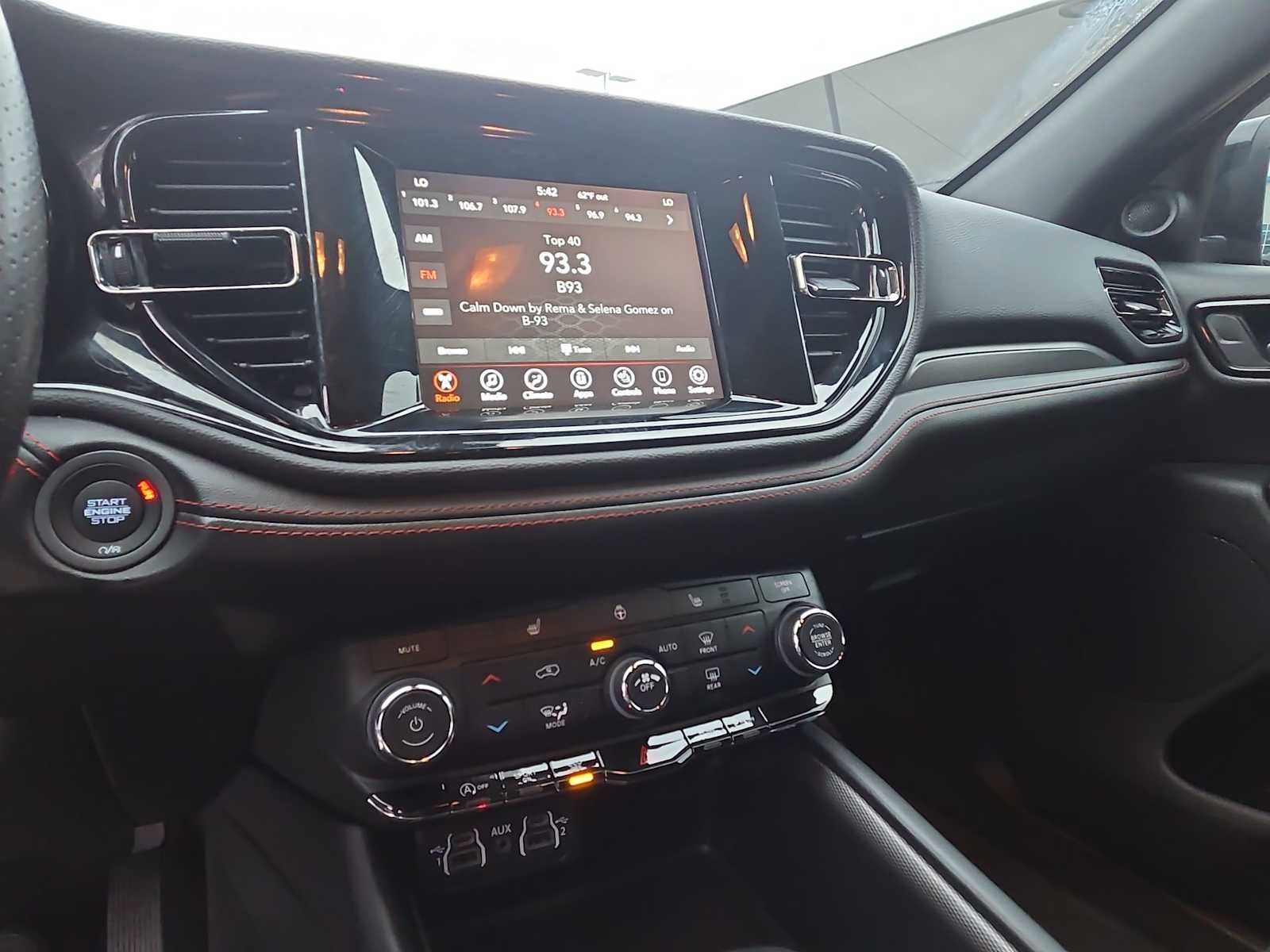 Used 2024 Dodge Durango GT w/ Blacktop Package image 21