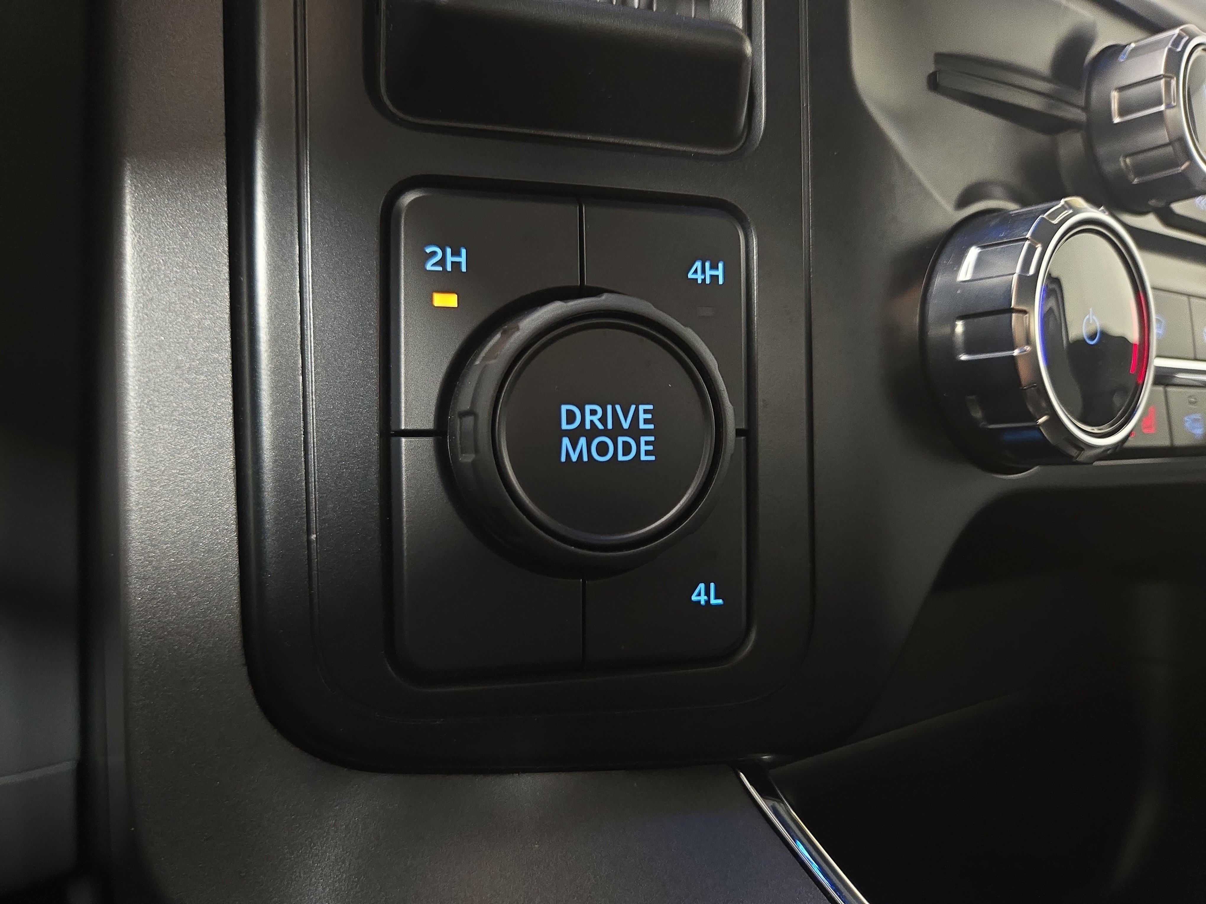 Used 2023 Ford F150 XLT w/ Equipment Group 302A High AWD/4WD image 28