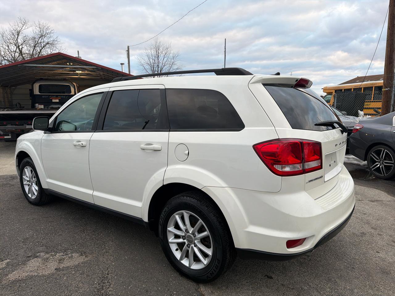 Used 2015 Dodge Journey SXT w/ Flexible Seating Group image 10