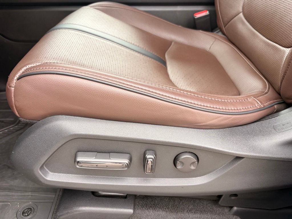 Used 2023 Honda Pilot Elite image 27