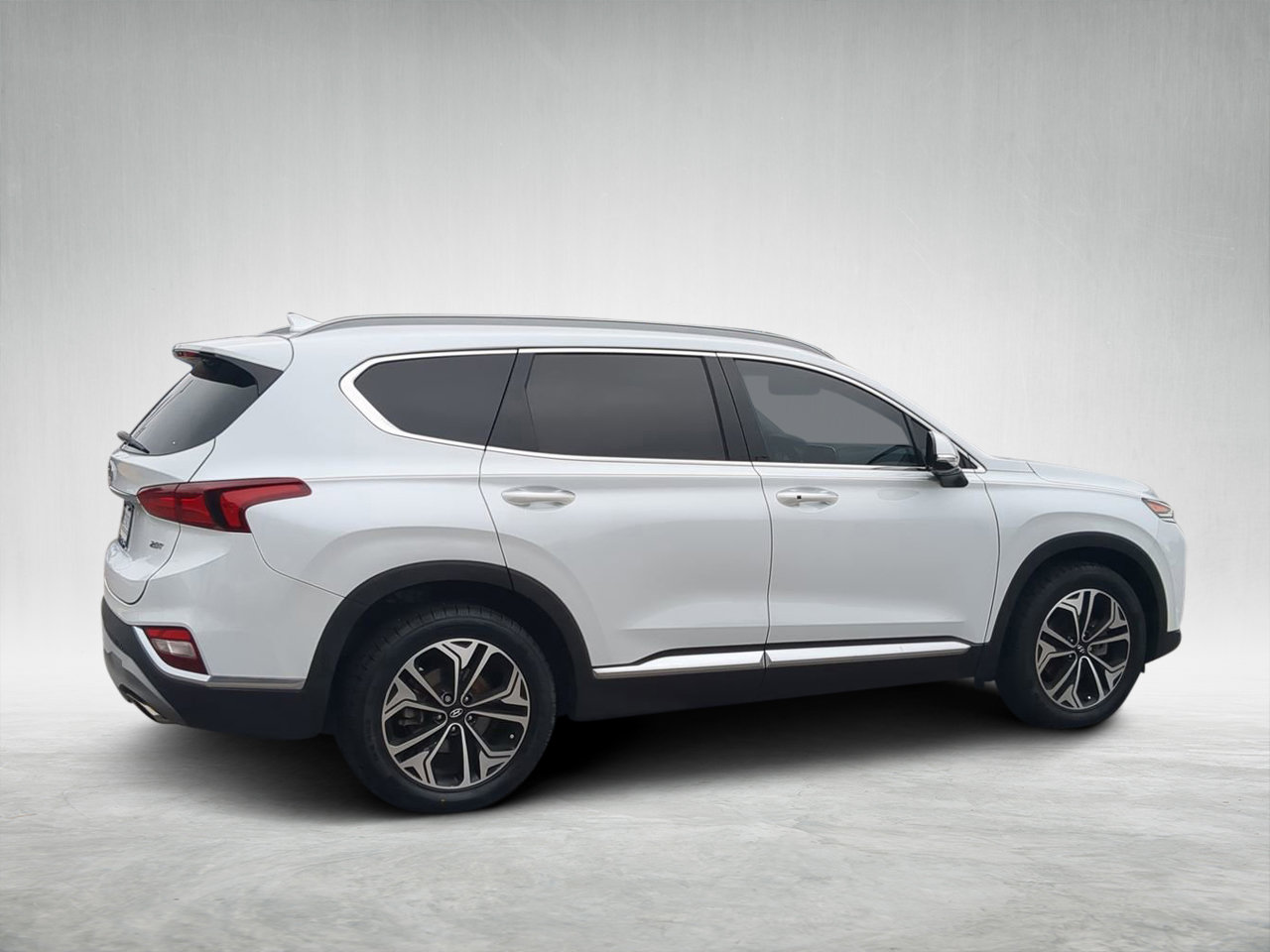Used 2020 Hyundai Santa Fe SEL image 3