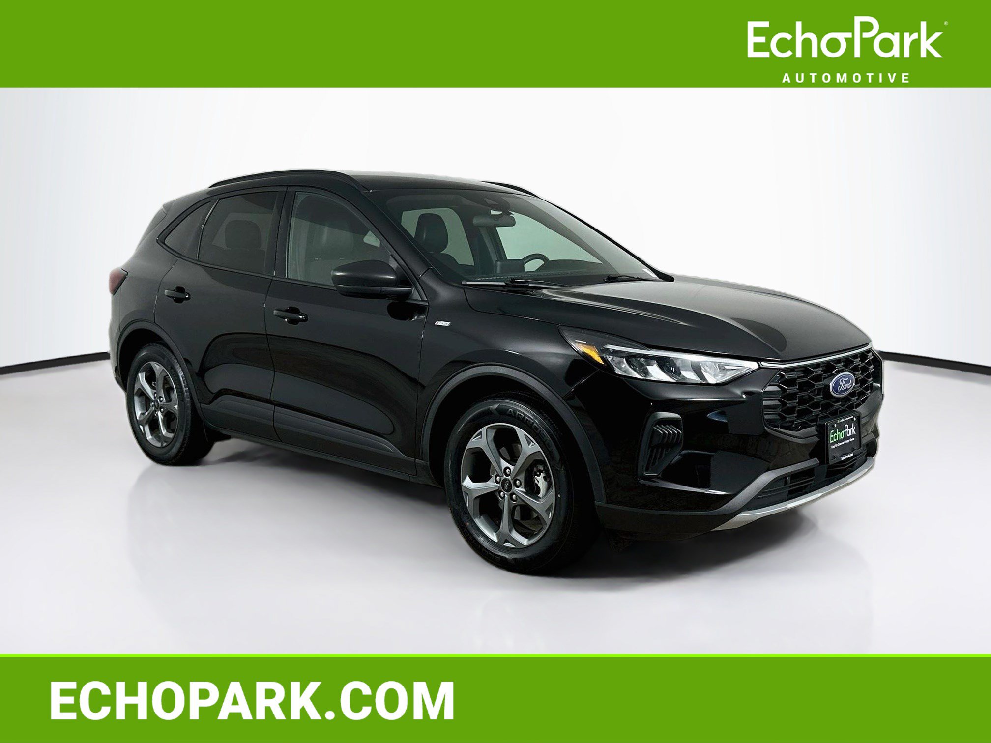 Used 2025 Ford Escape ST-Line FWD image 1