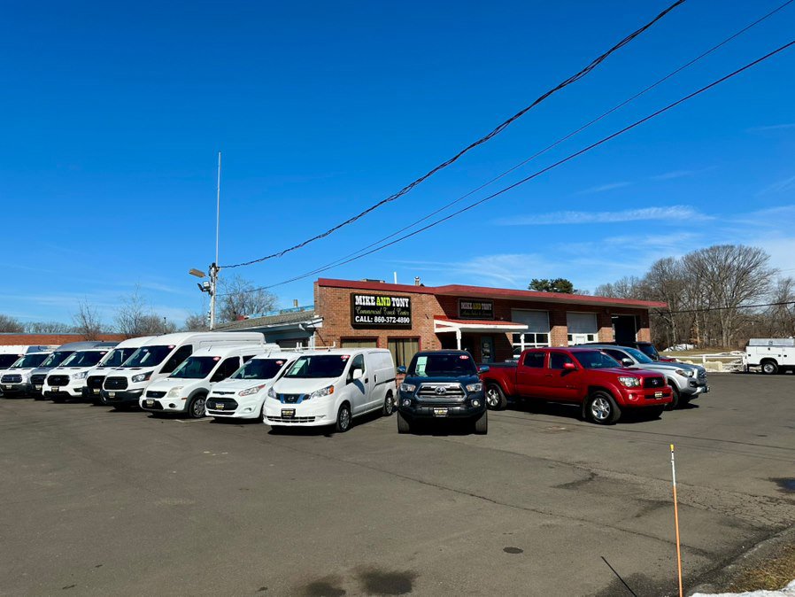 Used 2021 Ford Transit 350 XLT image 23