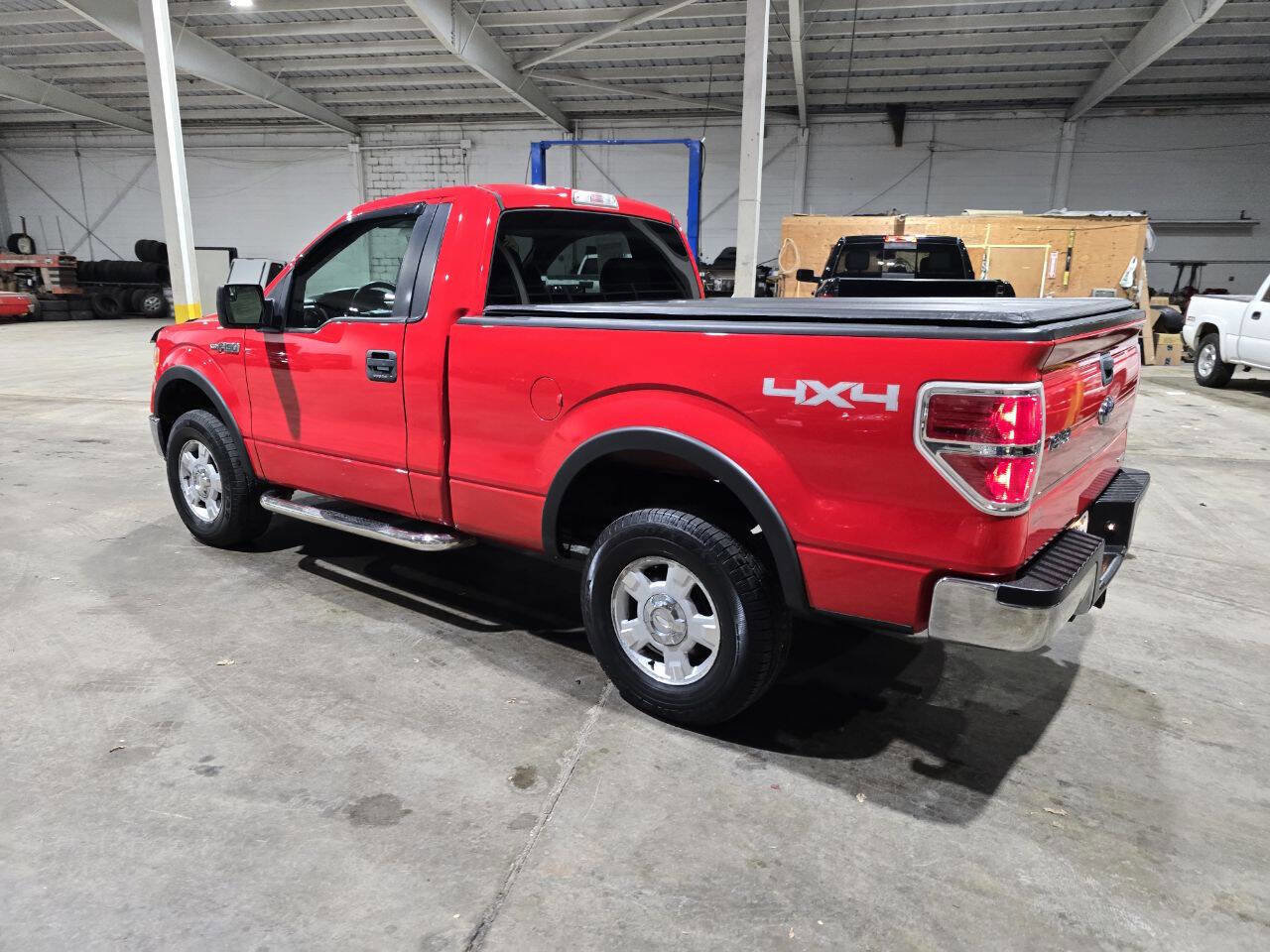 Used 2013 Ford F150 XLT w/ Mid Equipment Group image 7
