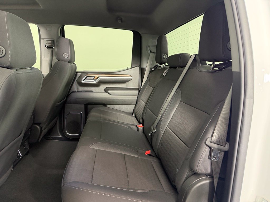 Used 2025 Chevrolet Silverado 1500 LT RWD image 17