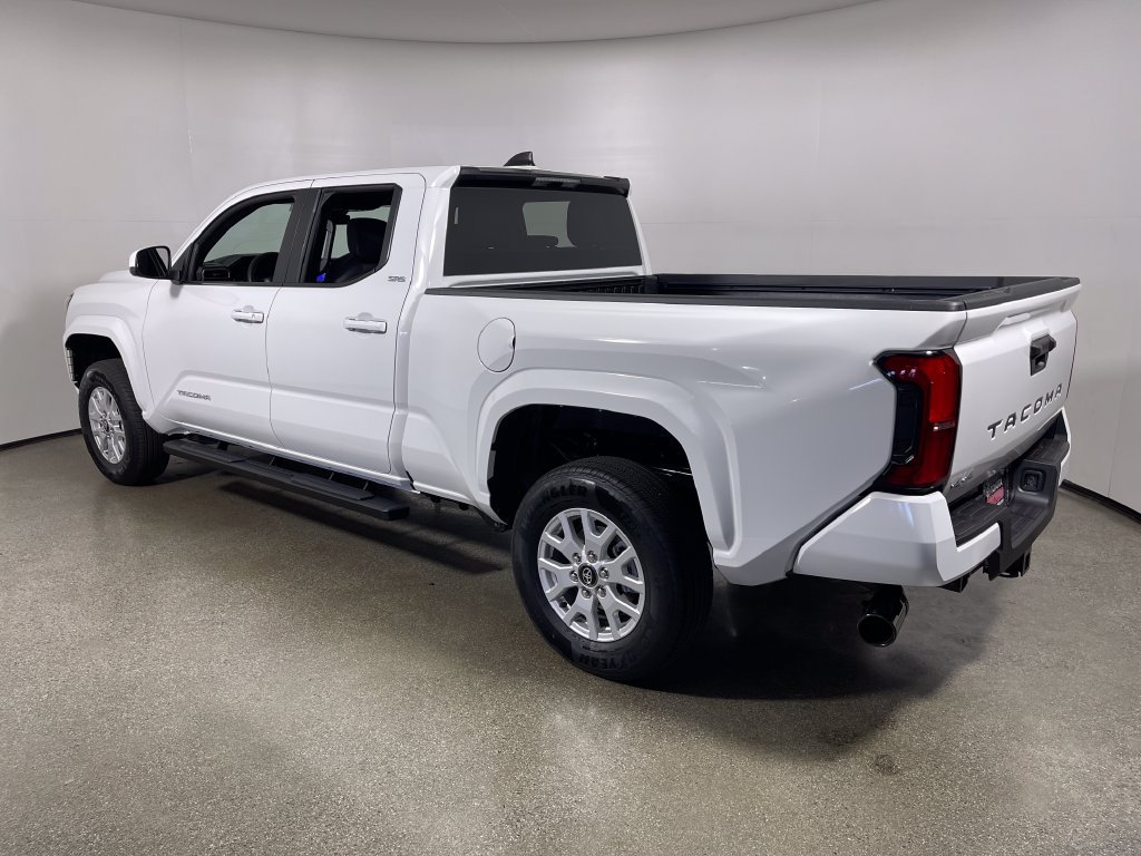 New 2026 Toyota Tacoma SR5 AWD/4WD image 5