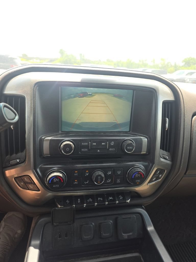Used 2018 Chevrolet Silverado 1500 LTZ Z71 w/ LTZ Plus Package AWD/4WD image 45