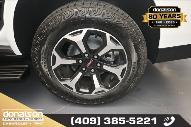 New 2027 GMC Yukon AT4 w/ AT4 Premium Plus Package AWD/4WD image 14