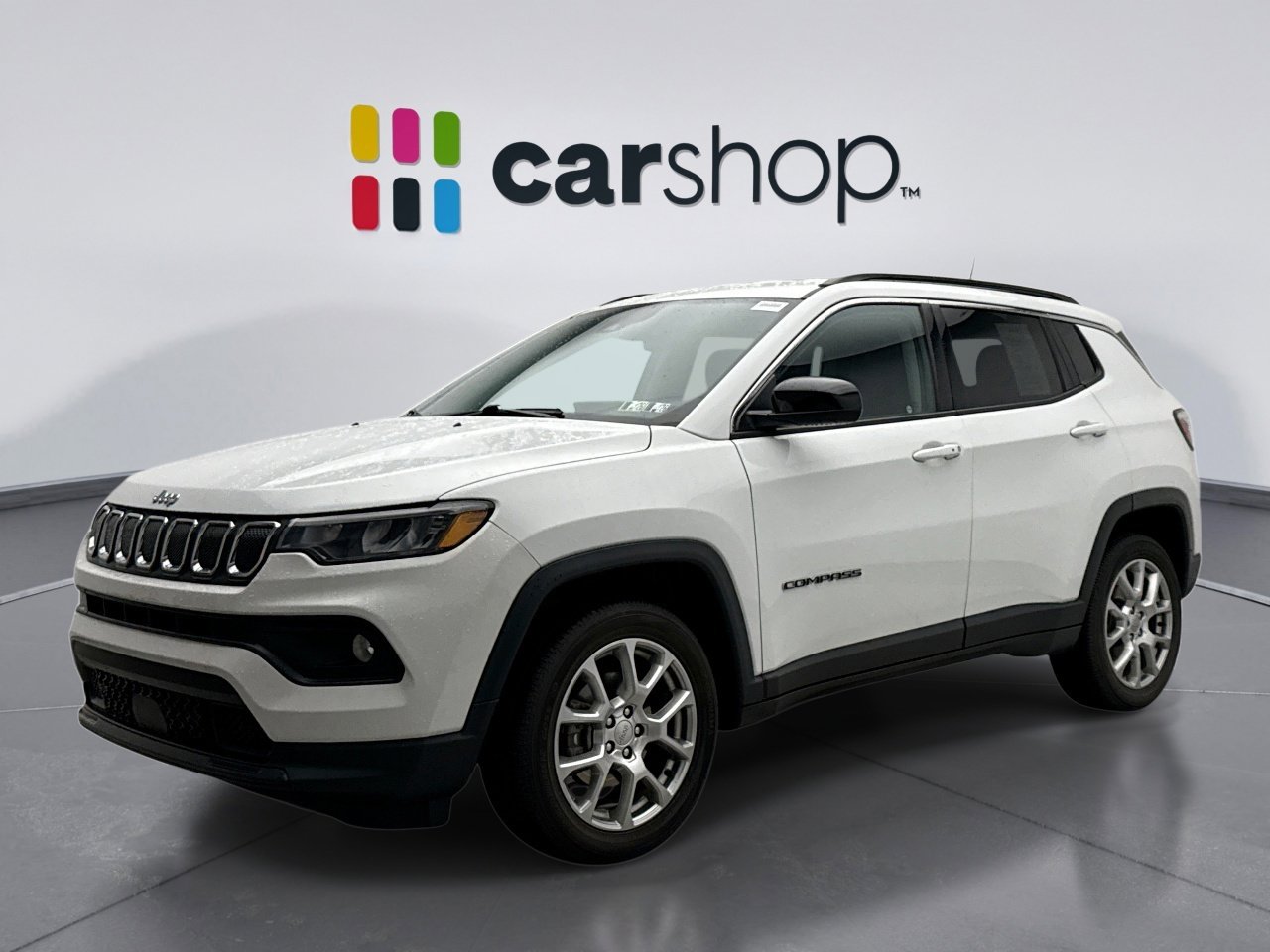 Used 2022 Jeep Compass Latitude image 1