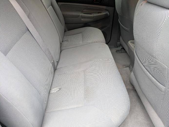 Used 2007 Toyota Tacoma PreRunner RWD image 17