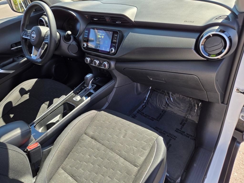 Certified 2024 Nissan Kicks SV w/ Interior Electronics Package FWD image 23