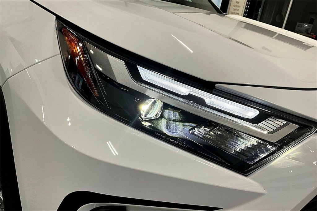 New 2025 Toyota RAV4 XLE w/ Convenience Package image 20