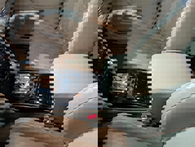 Used 2017 INFINITI QX70 AWD w/ Premium Package image 44