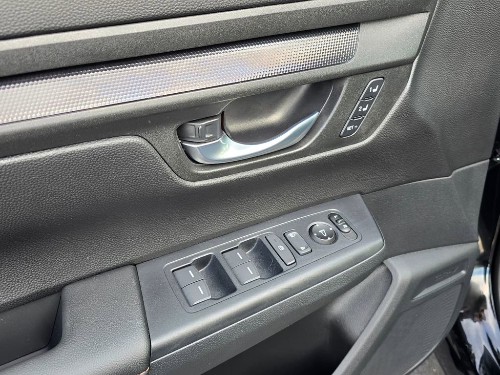 Used 2026 Honda CR-V Sport-L image 13