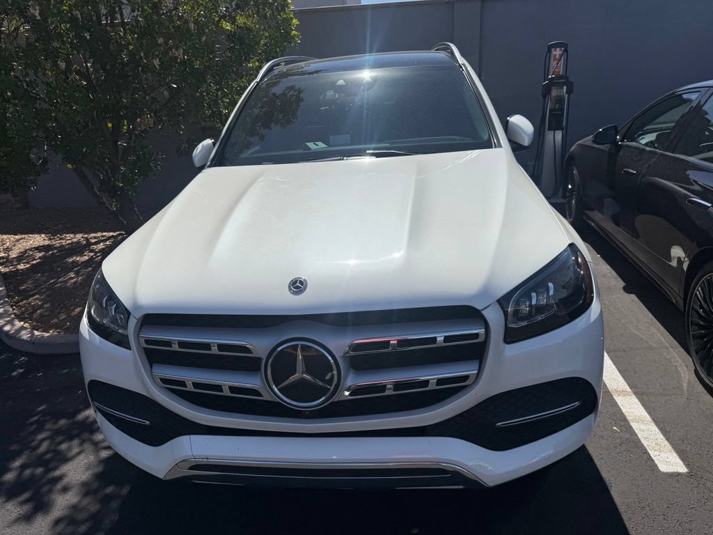 Used 2020 Mercedes-Benz GLS 450 4MATIC image 2