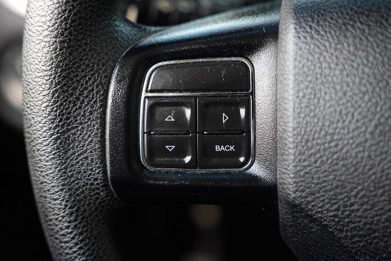 Used 2017 Dodge Journey SE FWD image 24
