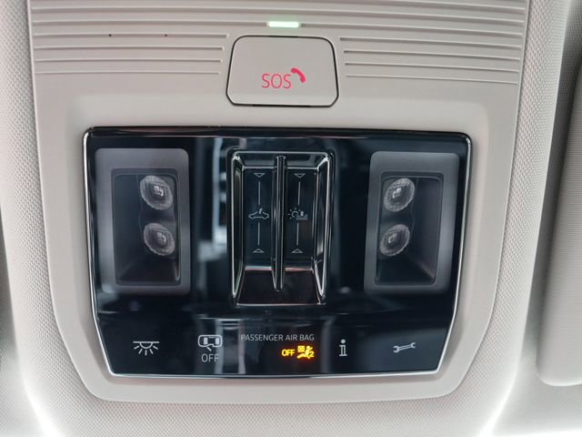 Certified 2025 Volkswagen Atlas SE w/ Panoramic Sunroof Package image 33