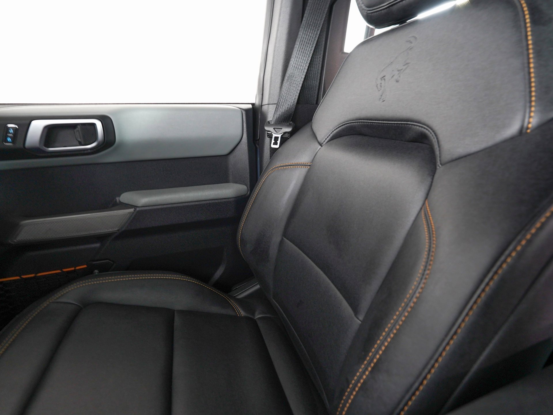 Used 2023 Ford Bronco Badlands w/ Sasquatch Package image 25