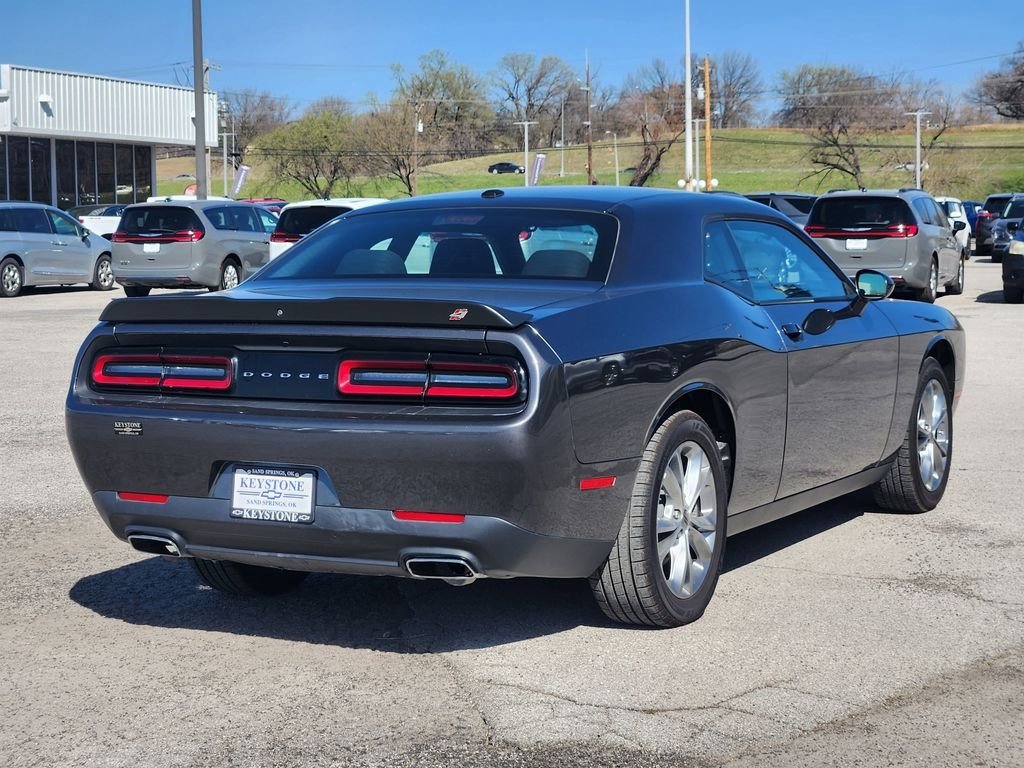 Used 2023 Dodge Challenger SXT w/ Cold Weather Group image 5