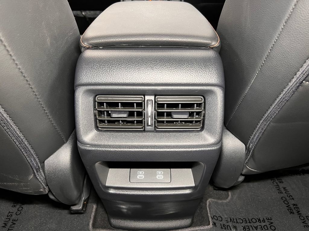 Used 2025 Honda CR-V Sport Touring image 27