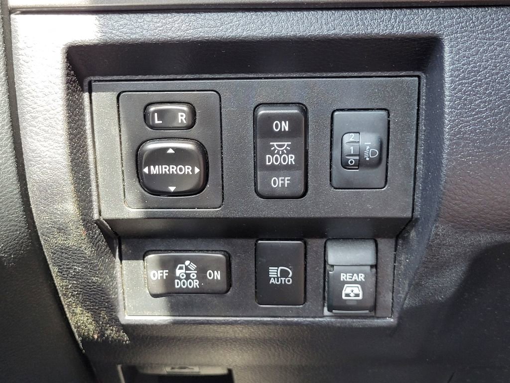 Used 2021 Toyota Tundra SR5 w/ TRD Off-Road Plus Package image 27