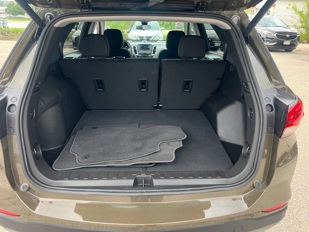 Used 2024 Chevrolet Equinox LT AWD/4WD image 11