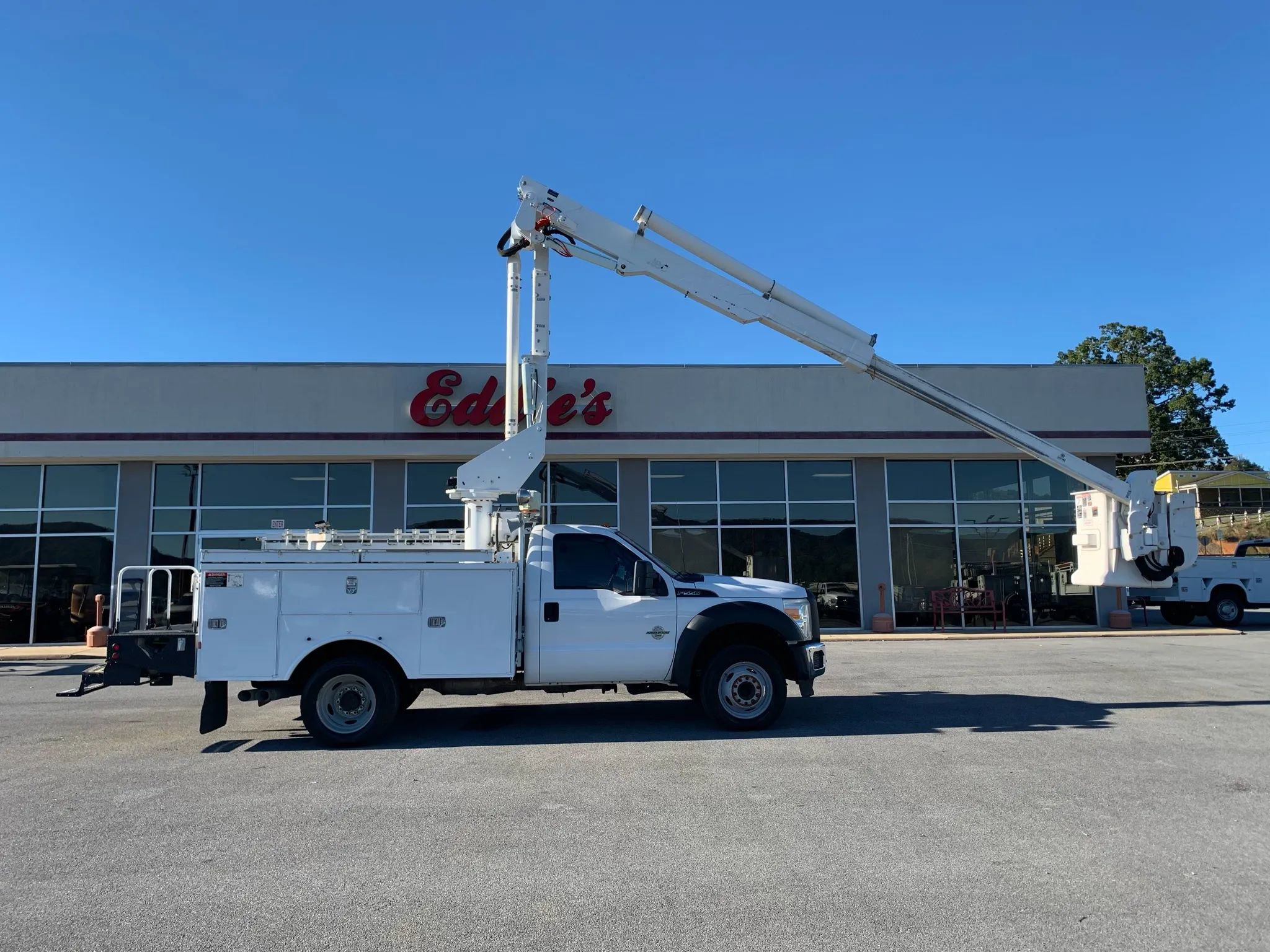 Used 2012 Ford F550 2WD Regular Cab Super Duty w/ XL Value Pkg image 48