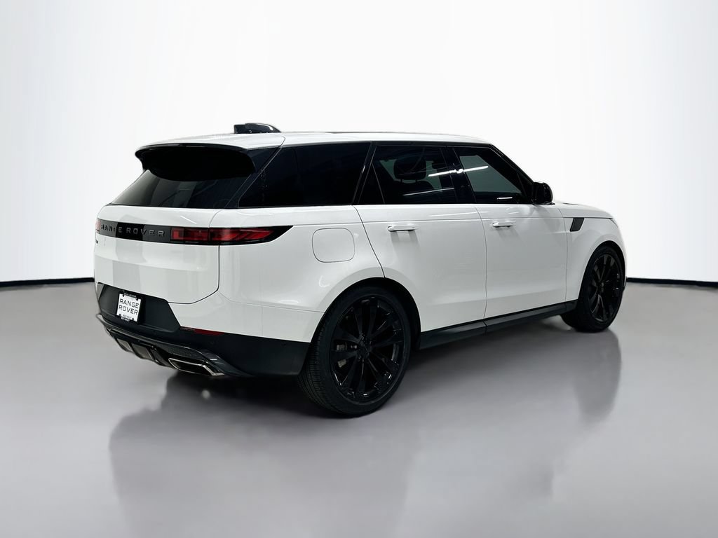 Used 2024 Land Rover Range Rover Sport SE AWD/4WD image 9