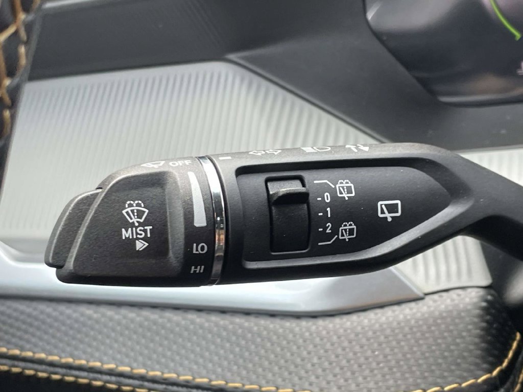New 2026 Jeep Cherokee Limited AWD/4WD image 32