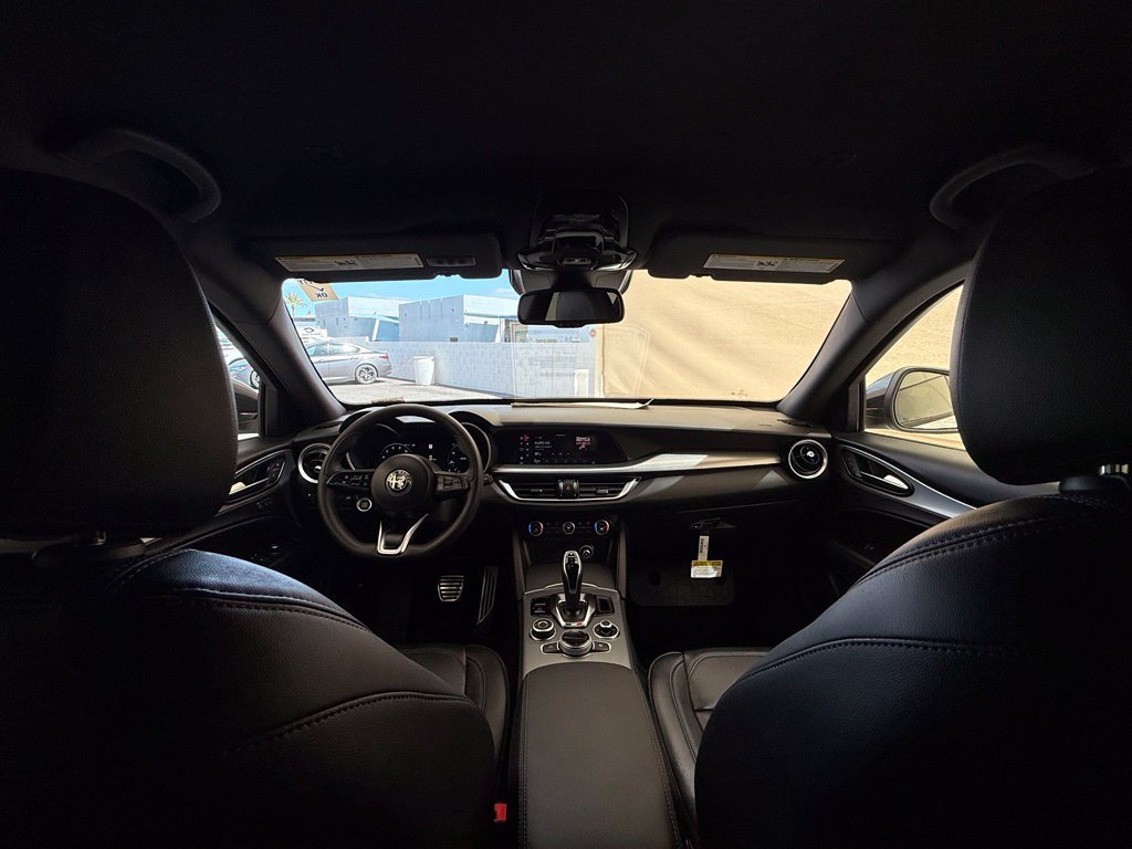 New 2026 Alfa Romeo Stelvio Sprint w/ Convenience Package AWD/4WD image 29