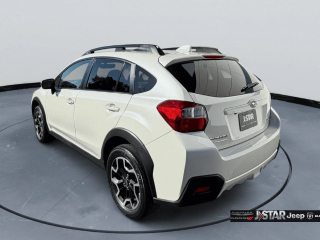 Used 2017 Subaru Crosstrek 2.0i Limited AWD/4WD image 7