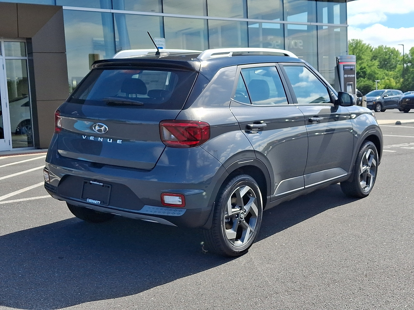 New 2026 Hyundai Venue SEL FWD image 5