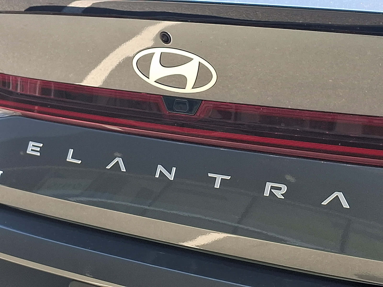 New 2026 Hyundai Elantra SEL Sport FWD image 11