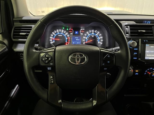 Certified 2019 Toyota 4Runner TRD Off-Road Premium AWD/4WD image 17