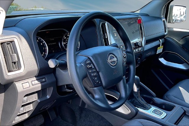 New 2026 Nissan Frontier SV w/ Tow Package AWD/4WD image 7