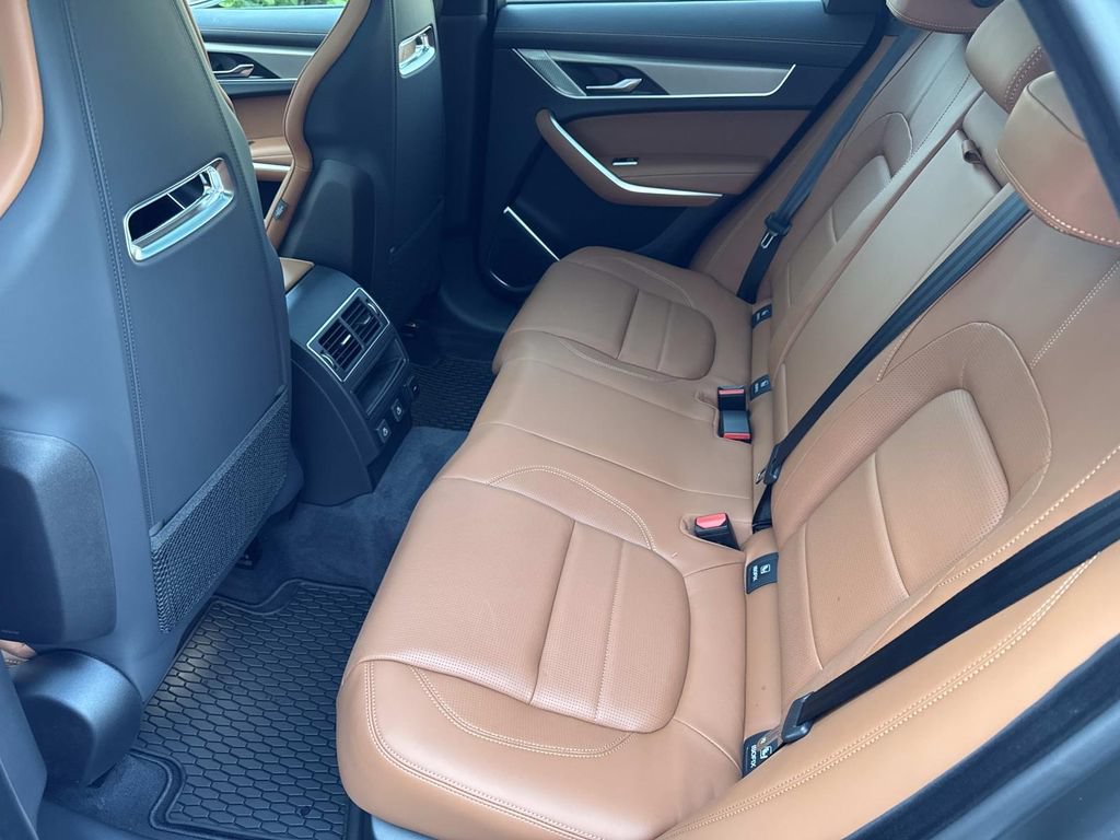 New 2026 Jaguar F-PACE R-Dynamic S AWD/4WD image 15