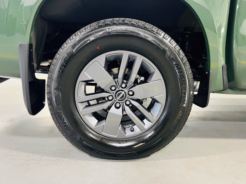 New 2027 Nissan Frontier SV RWD image 9