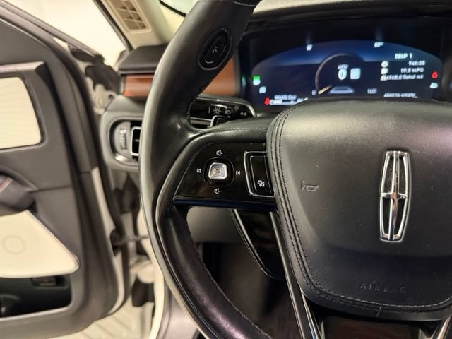 Used 2020 Lincoln Aviator Reserve w/ Equipment Group 201A AWD/4WD image 17