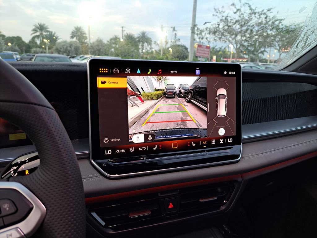 New 2026 Volkswagen Tiguan SE R-Line image 11