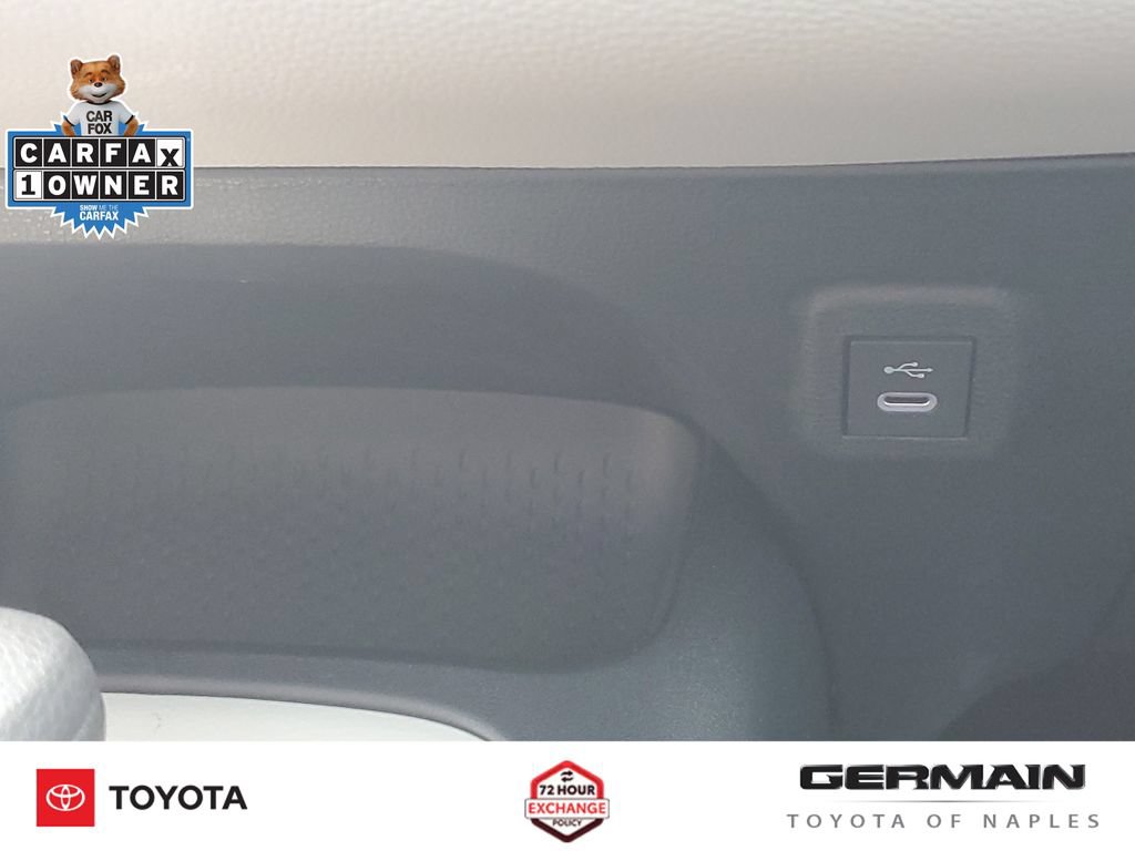 Used 2026 Toyota Corolla LE FWD image 31