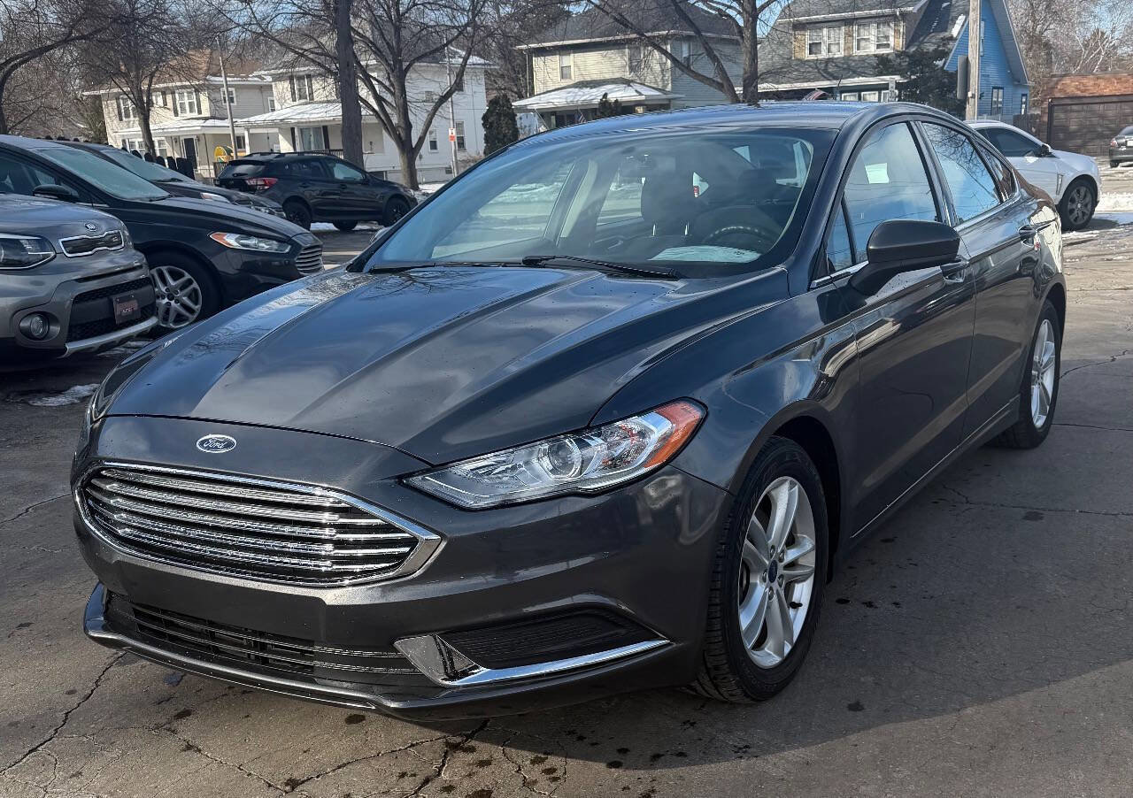 Used 2018 Ford Fusion SE image 5