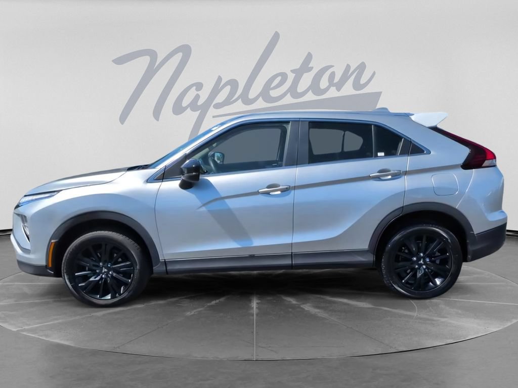 Used 2023 Mitsubishi Eclipse Cross LE AWD/4WD image 9