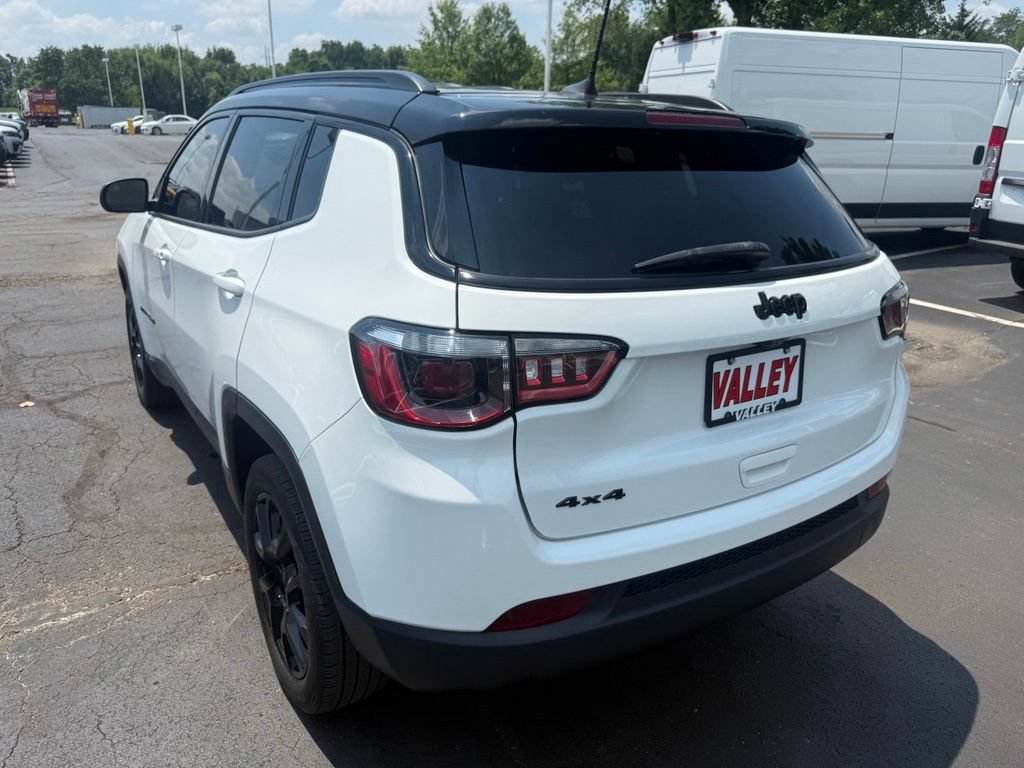 Certified 2022 Jeep Compass Latitude AWD/4WD image 7