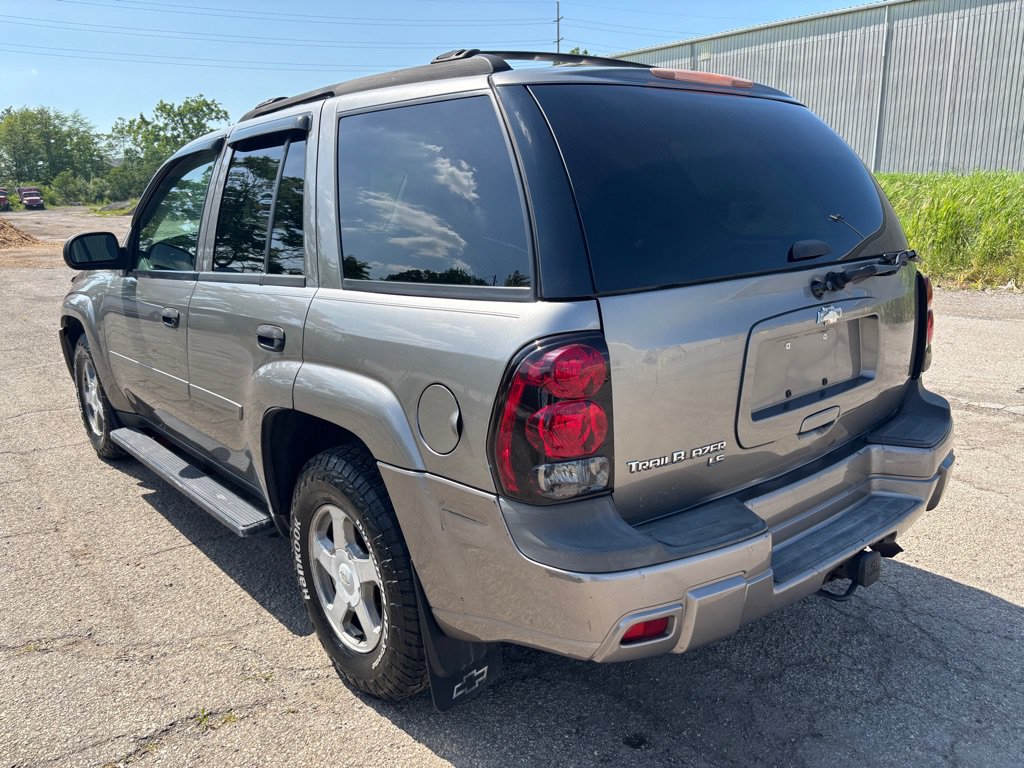Used 2006 Chevrolet TrailBlazer LS w/ LS Preferred Equipment Group AWD/4WD image 5