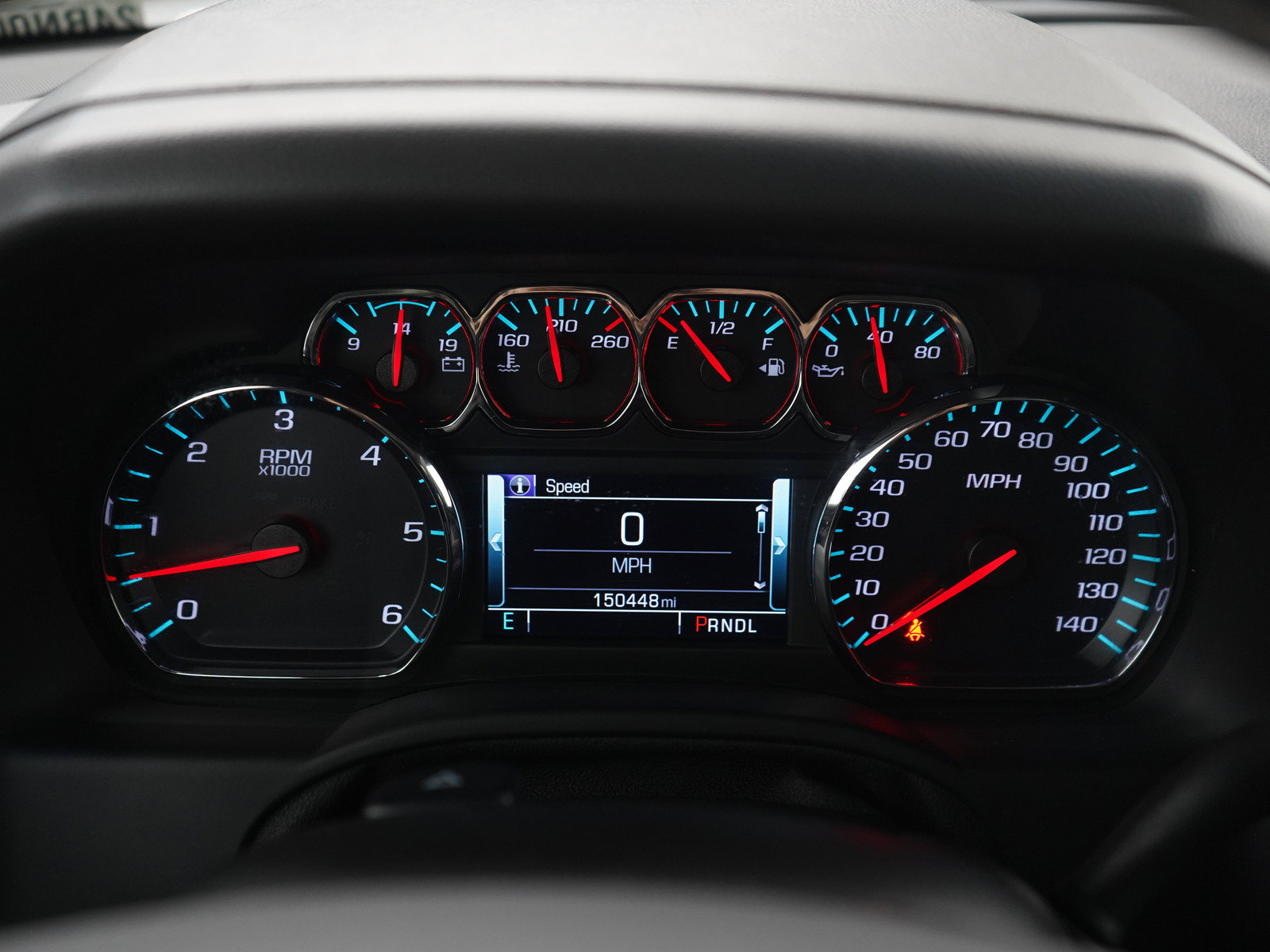 Used 2018 Chevrolet Suburban Premier AWD/4WD image 26