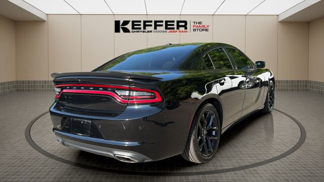 Certified 2021 Dodge Charger SXT w/ Blacktop Package RWD image 6