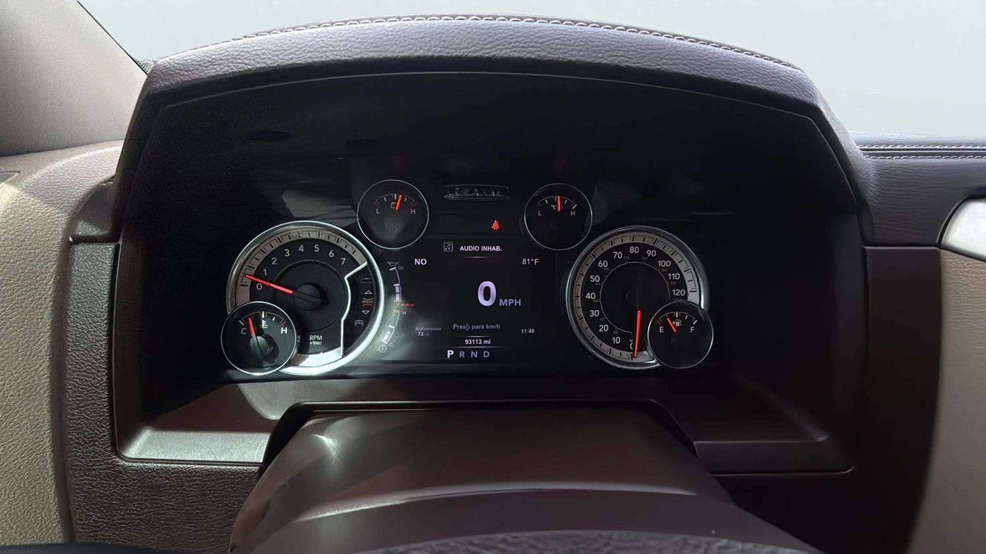 Used 2017 RAM 1500 Laramie w/ Convenience Group image 12