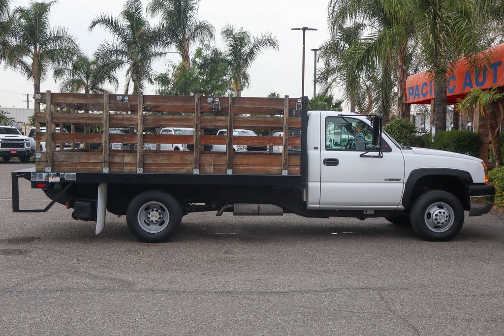 Used 2004 Chevrolet Silverado 3500 W/T image 12