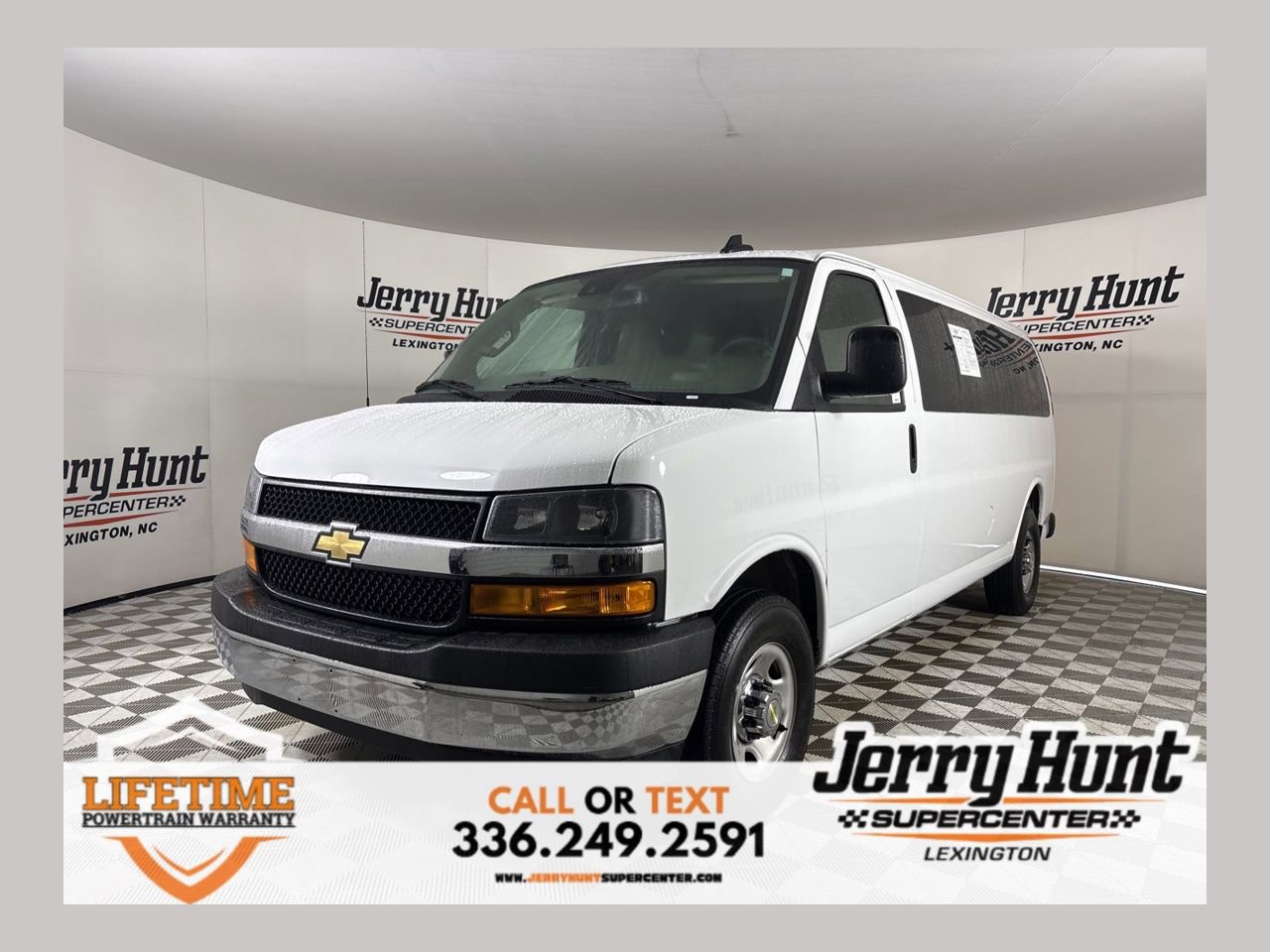 Used 2024 Chevrolet Express 3500 LT w/ LT Preferred Equipment Group image 1